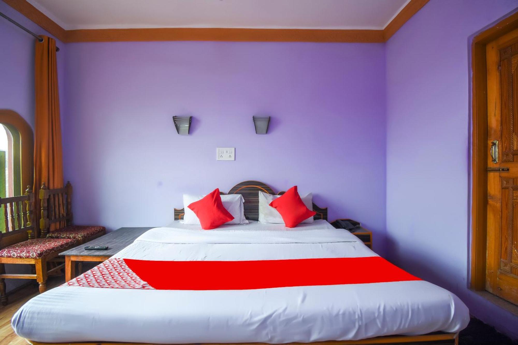 Oyo Hotel New Divine Kashmir Durgjan Dış mekan fotoğraf